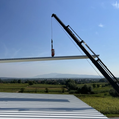 3000 négyzetméteres tető